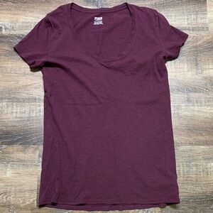 PINK Victoria's Secret Plum V-Neck Short Sleeve Tee